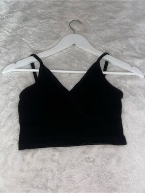 Brandy Melville Black Cropped V-Neck Tank